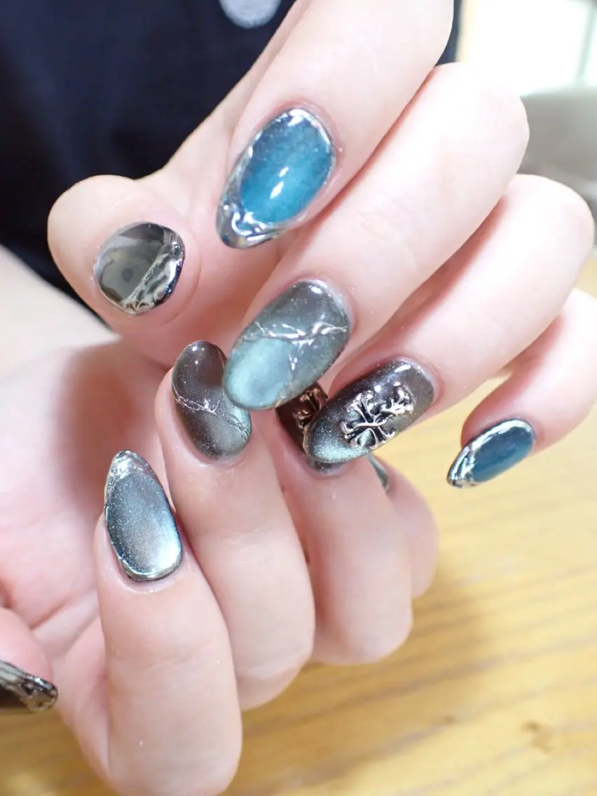 ネイル ハンドネイル Nailsalon C.U.Eのネイルデザイン