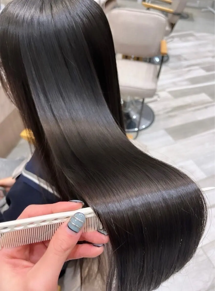 ロング 縮毛矯正 🦊工藤 瑠月🦊のヘアスタイル