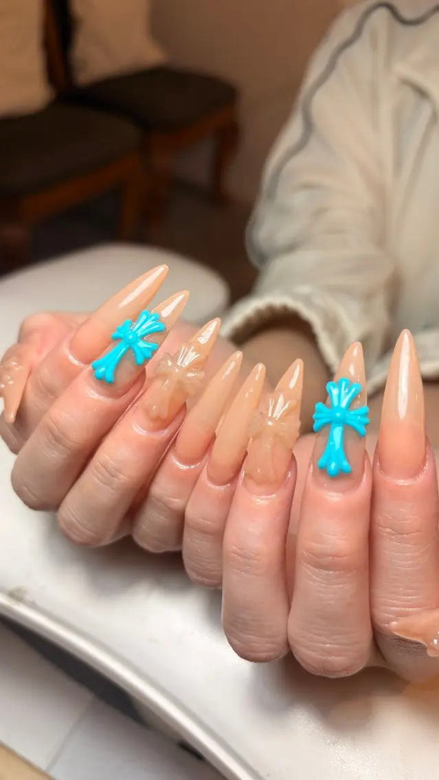 ネイル Watanabe Shioriのネイルデザイン
