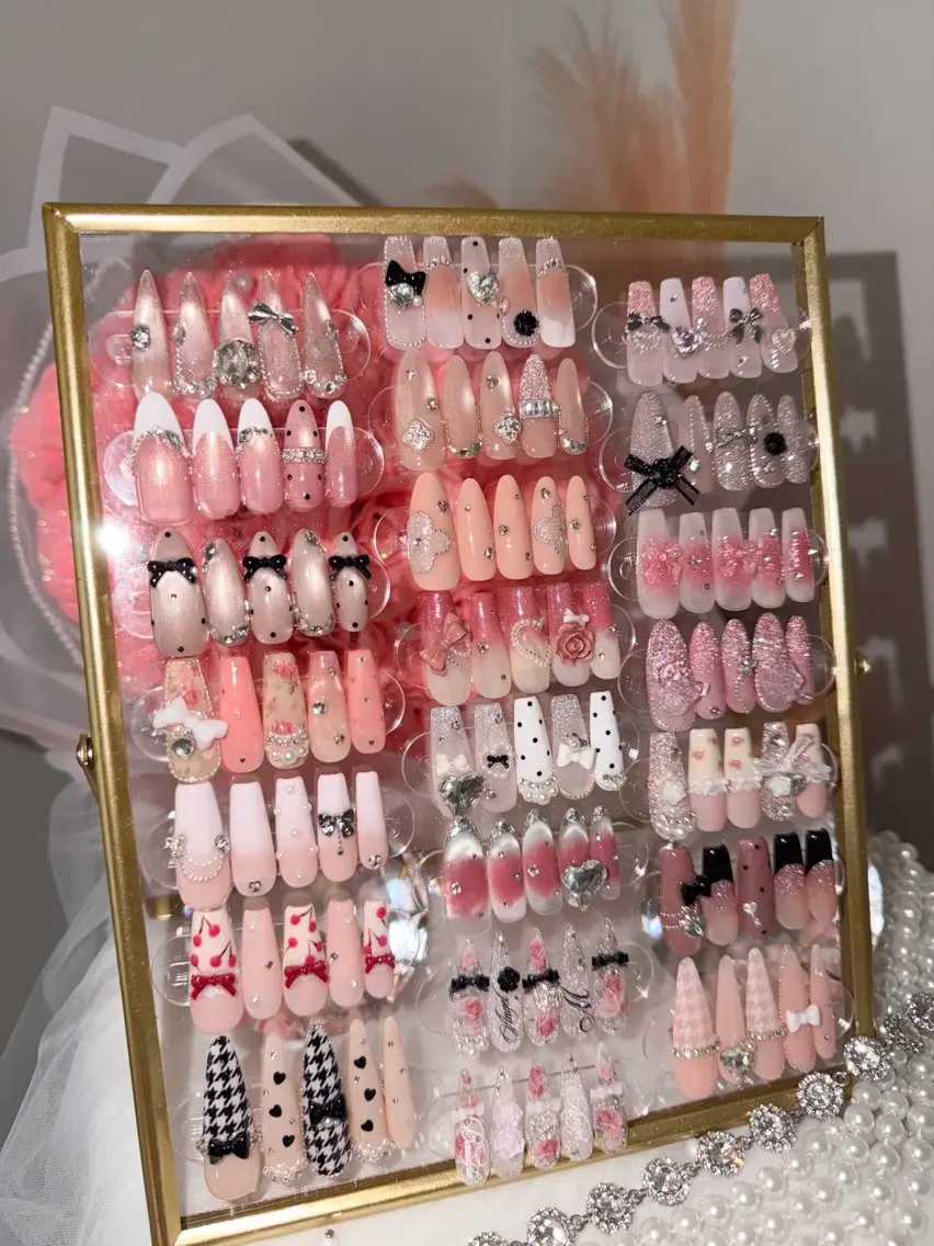 𝐄𝐦𝐞定額デザイン🎀（オフあり）の写真