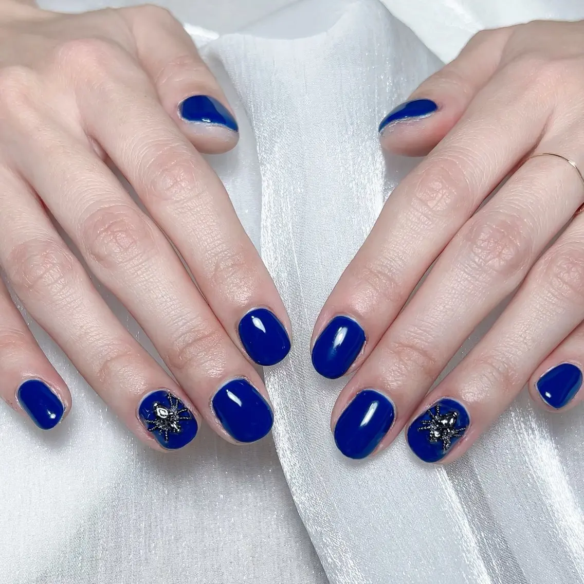 メンズ ネイル メンズ韓国風 アートネイル オーロラネイル ガーリー キラキラネイル Nail salon 木にいるのネイルデザイン