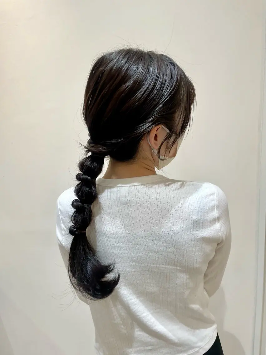 ロング 佐々木 彩羽のヘアスタイル