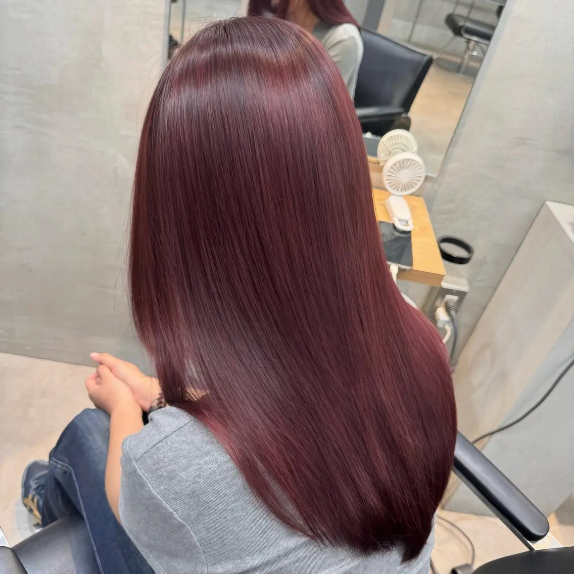 カラー ヘアカラー トリートメント Anna / TWINのヘアスタイル