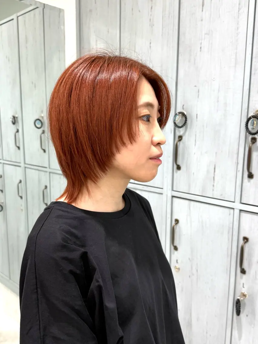 ミディアム ウルフカット ヘアカラー トリートメント 中川 茜里のヘアスタイル