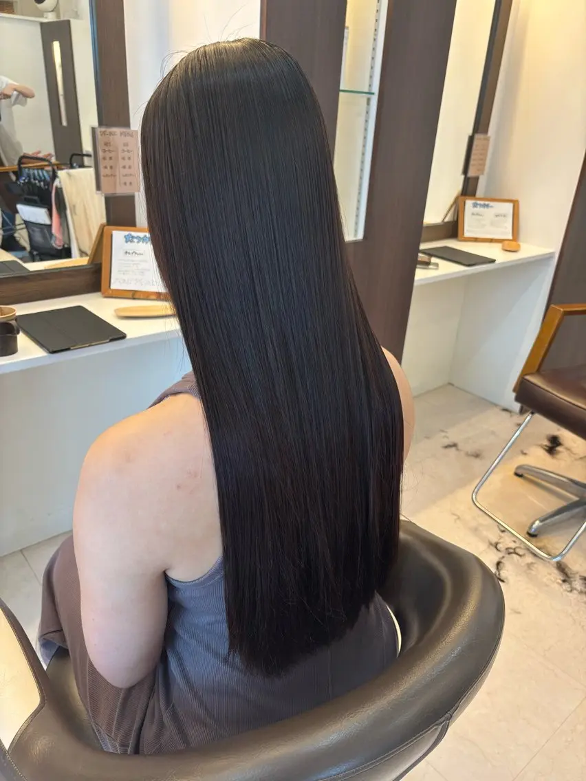 ロング 縮毛矯正 山本 詩織のヘアスタイル