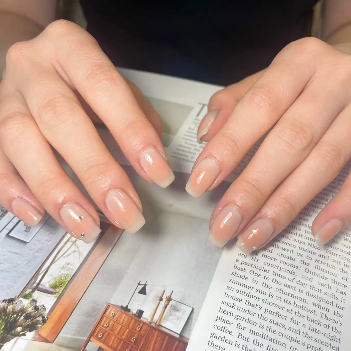 ネイル チークネイル Lofinails ちひろのネイルデザイン
