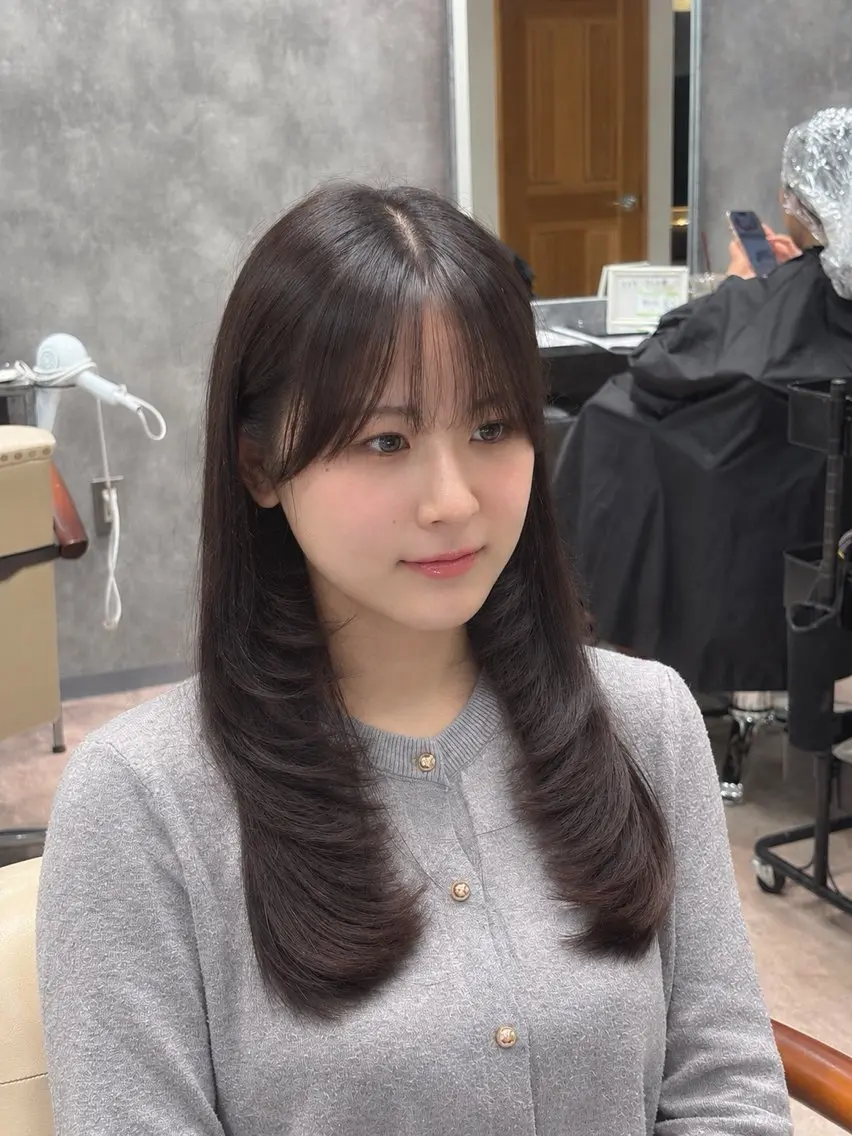 ロング カット ヘアカラー MIHO 🫧似合わせレイヤーのヘアスタイル