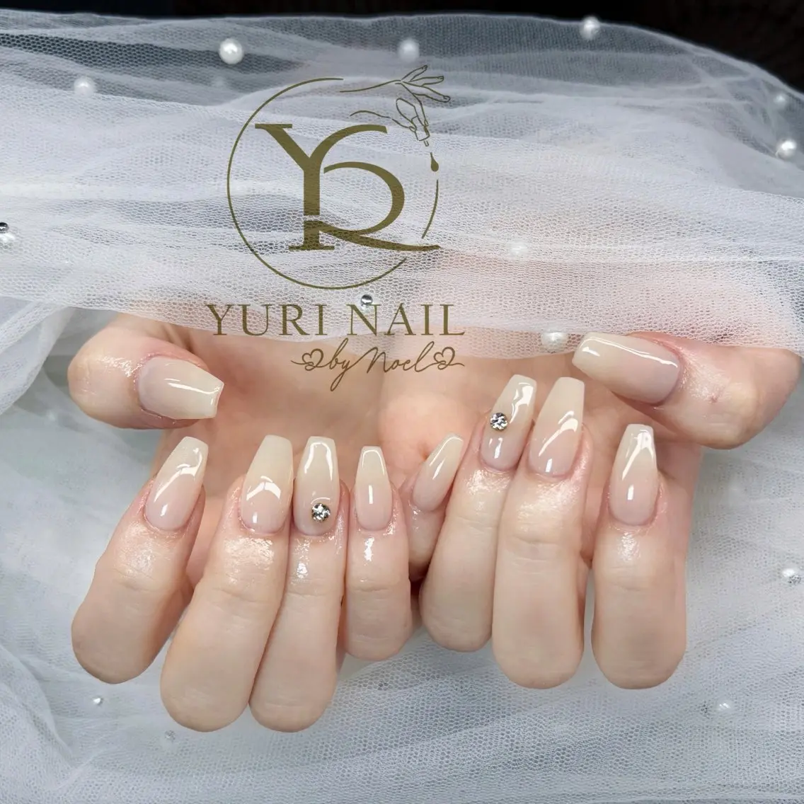 ネイル チークネイル フットネイル グラデーション 韓国ネイル 持ち込み ハンドネイル フットネイル ハンドケア YURI Nail NARITAのネイルデザイン