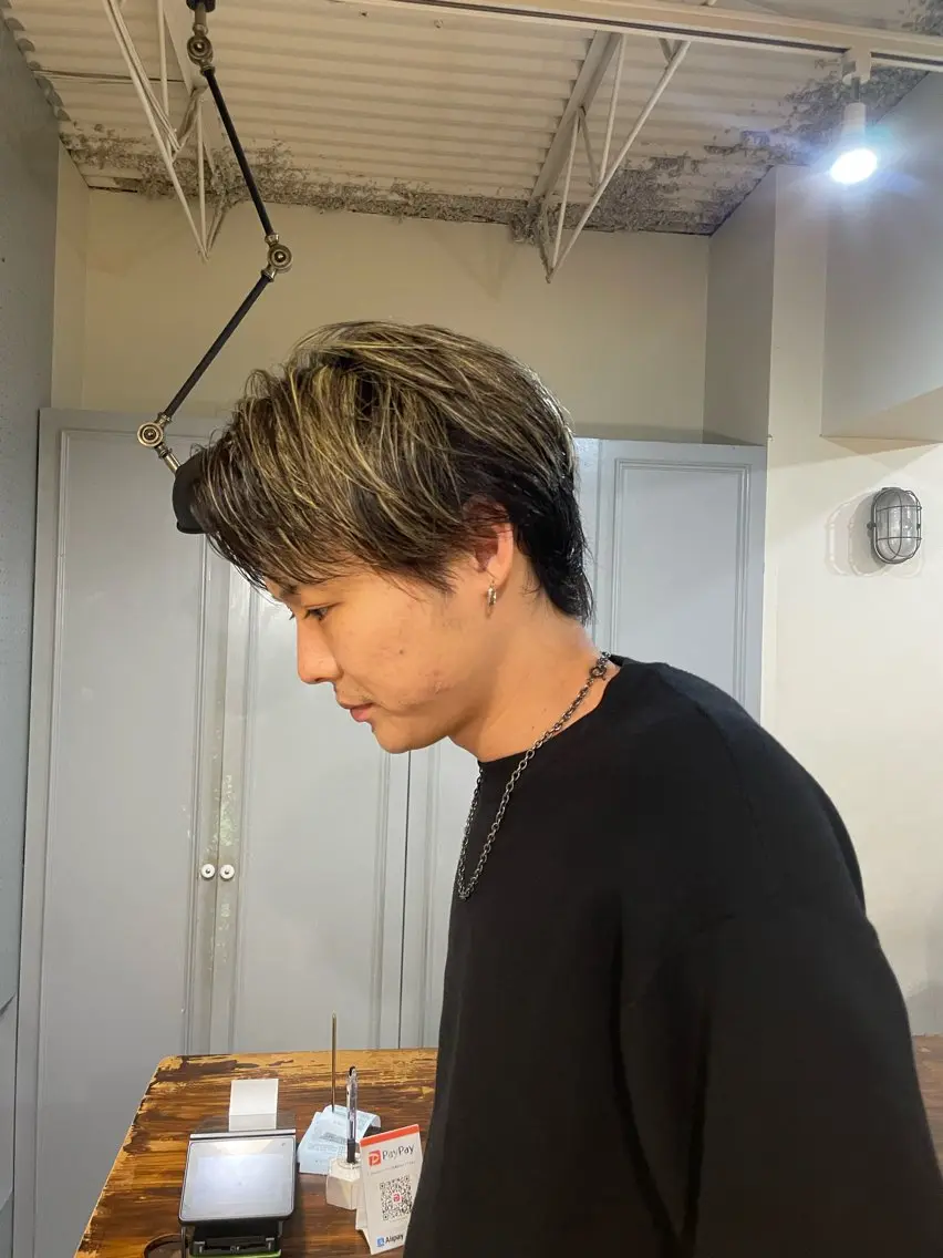 カラー メンズ ヘアカラー 🤩噂のMr.髪ポジ ティブ®️yu🤩のヘアスタイル