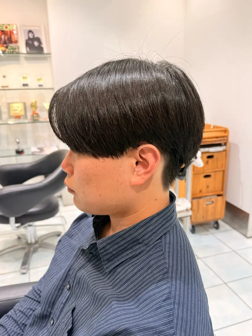メンズ センターパート カット 小川 真弥のヘアスタイル