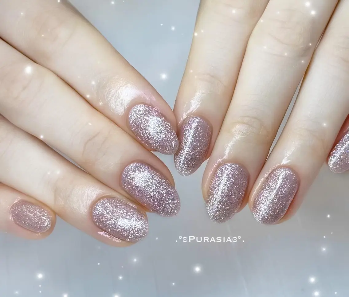 ネイル フラッシュネイル 韓国ネイル マグネットネイル ワンカラーネイル ワンホンネイル 🪞Purasia. nail|肌管理💎のネイルデザイン