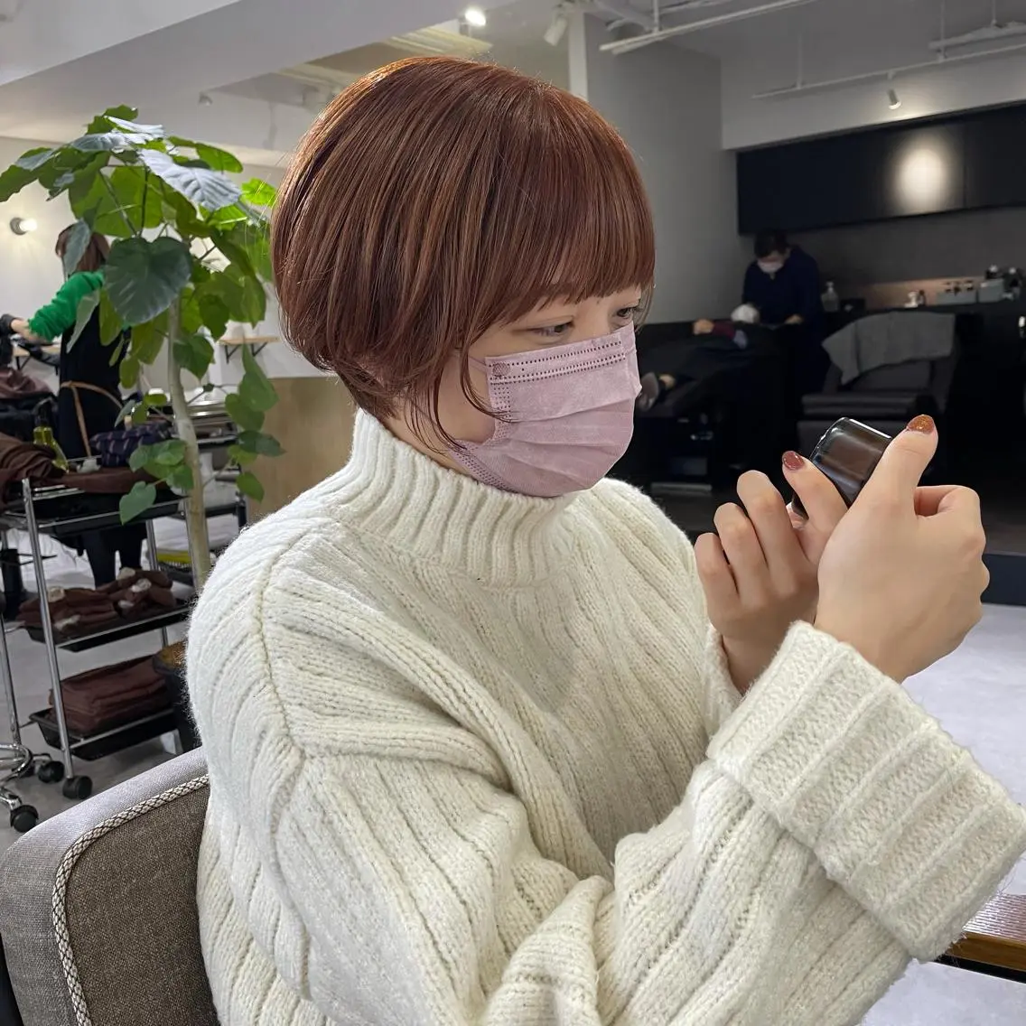 ショート カラー 丸みショート ベージュカラー オレンジ オレンジベージュ ショートヘア メンズカット メンズパーマのヘアスタイル