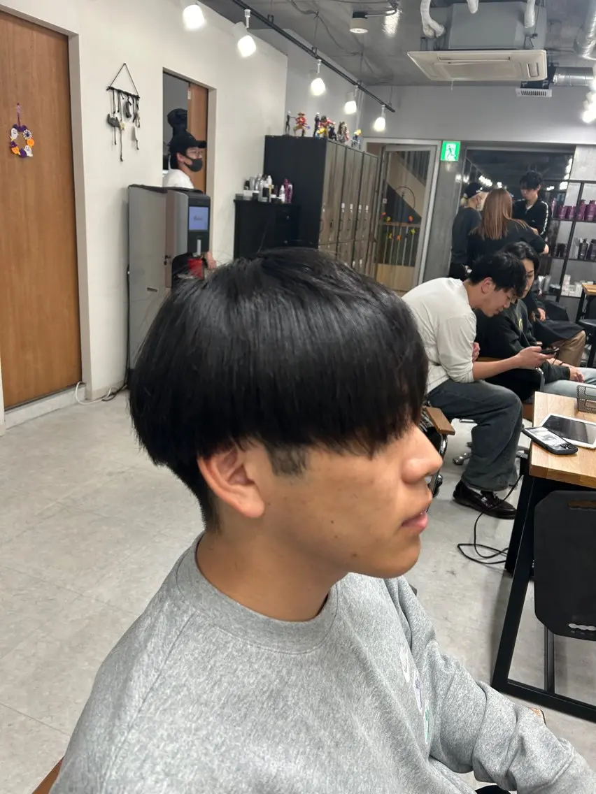 メンズ カット 縮毛矯正 トリートメント ヘッドスパ ヘアセット カズキ🌼曲がる 縮毛矯正のヘアスタイル