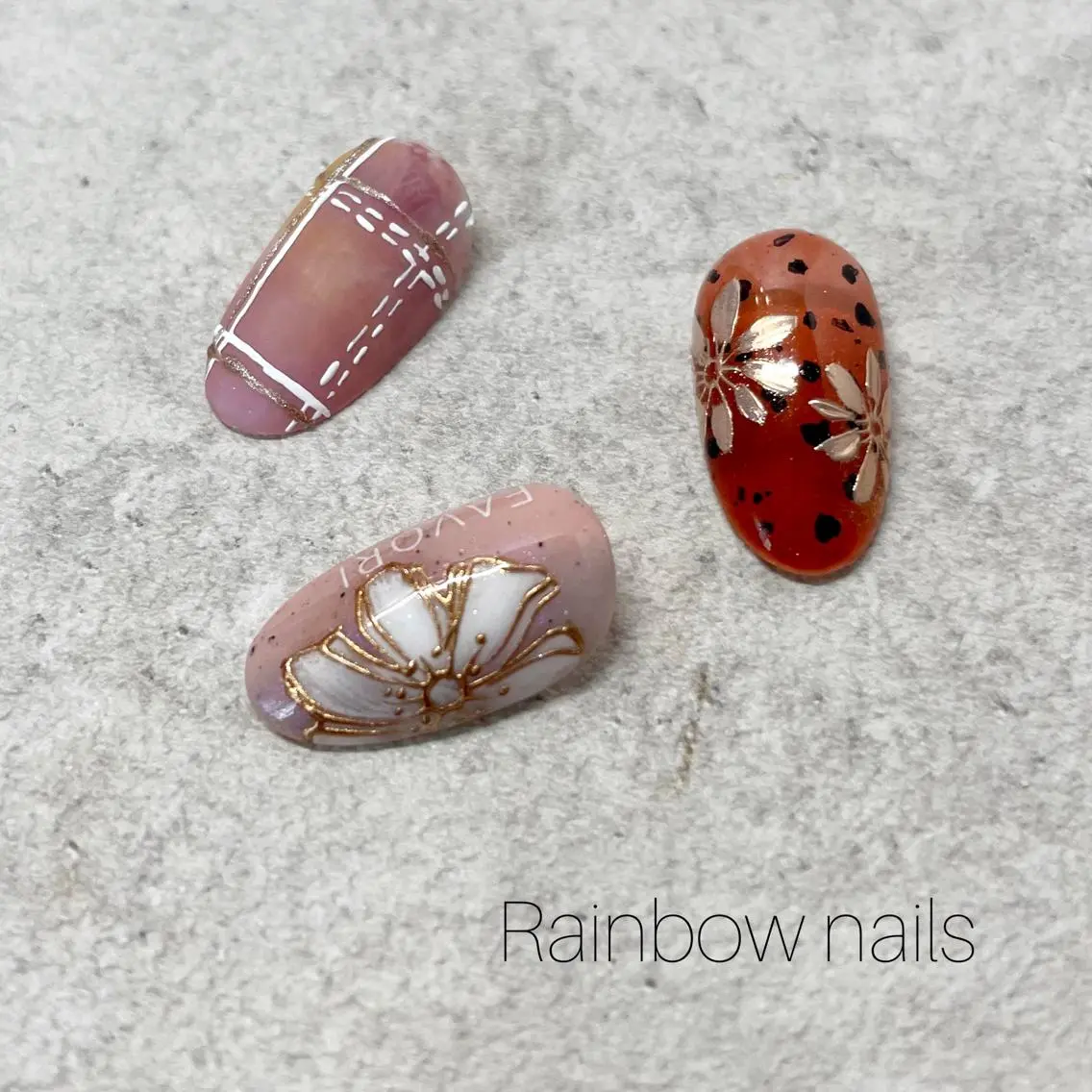 ネイル アートネイル Rainbow nailsくろちゃんのネイルデザイン
