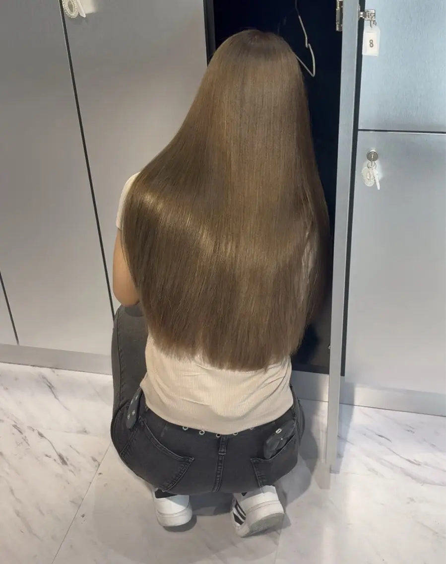 カラー 透明感カラー ヘアカラー 🩵福岡ブリーチなし レイヤー/紫音🩵のヘアスタイル