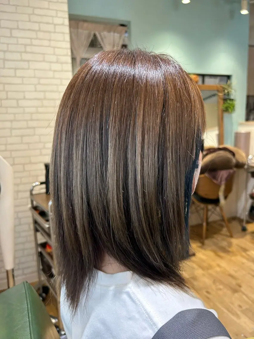 【平日特別価格🌼🤍】ハイライト+フルカラー+ヘアマスクトリートメント💛シャンプーブロー込み🫧の写真