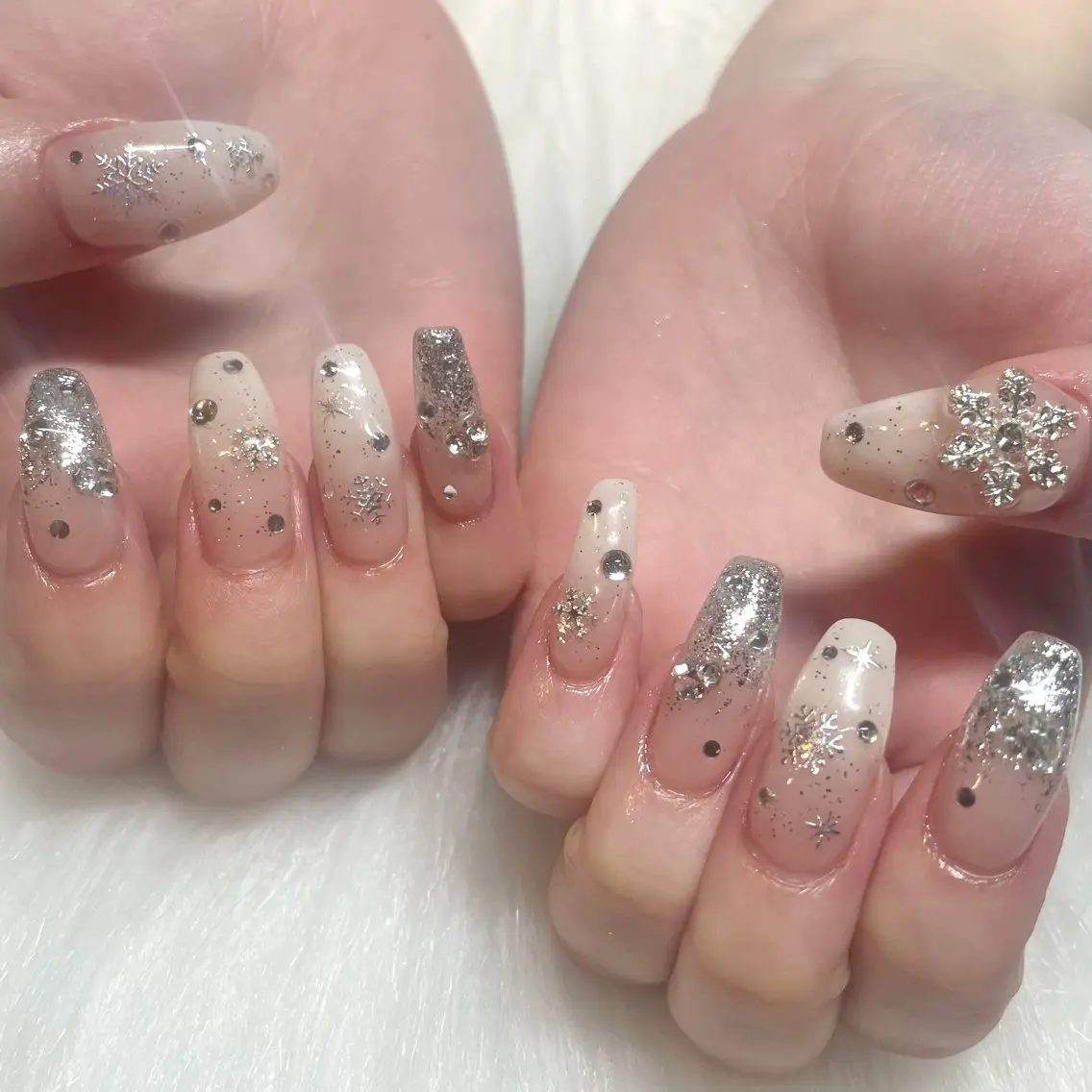 ネイル ハンドネイル Nail ヌシん家 AKANEのネイルデザイン