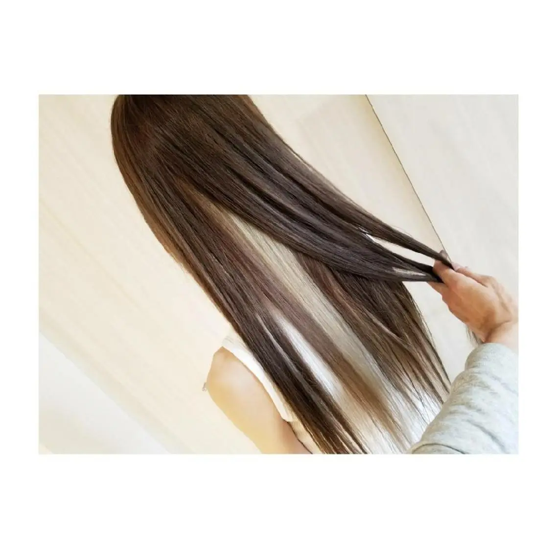 ロング カラー インナーカラー Luana 矢場町のヘアスタイル