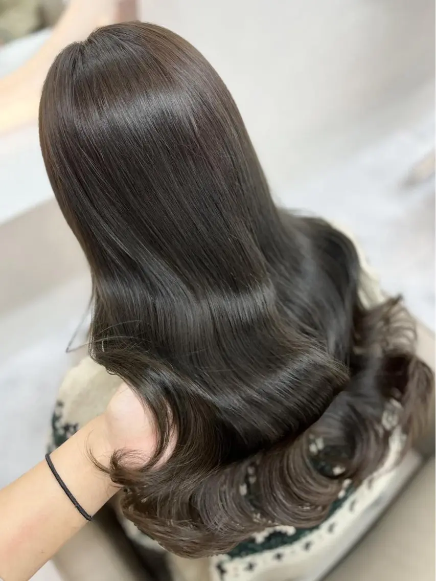 ロング カラー ブラウンカラー オリーブブラウン ヘアカラー トリートメント 🍒さき🍒大宮/ 艶カラー特化のヘアスタイル