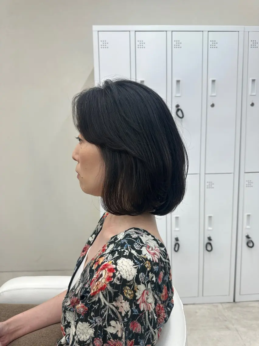 ミディアム カット 丸山 心 / 艶カラーのヘアスタイル