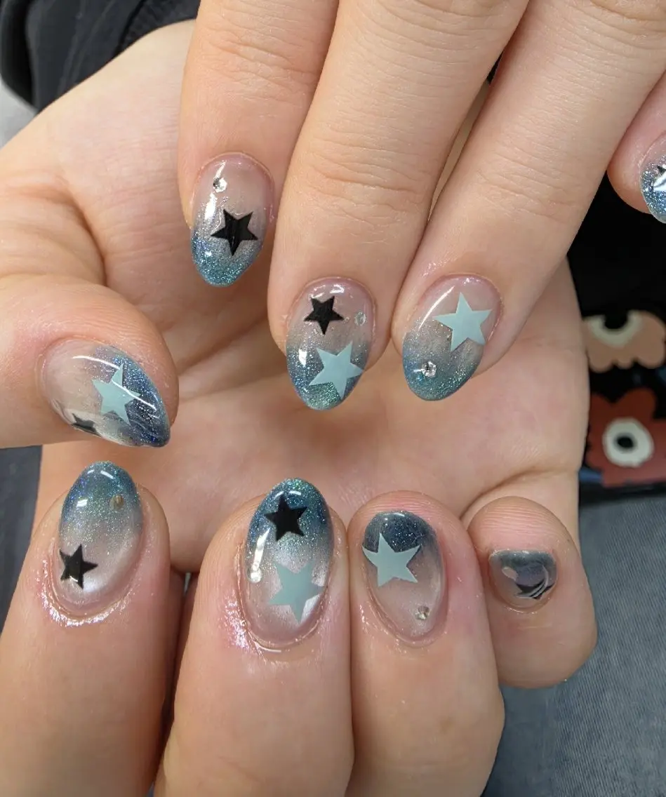 ネイル グラデーション マグネットネイル ハンドネイル Nail 🌱TSUBASAのネイルデザイン