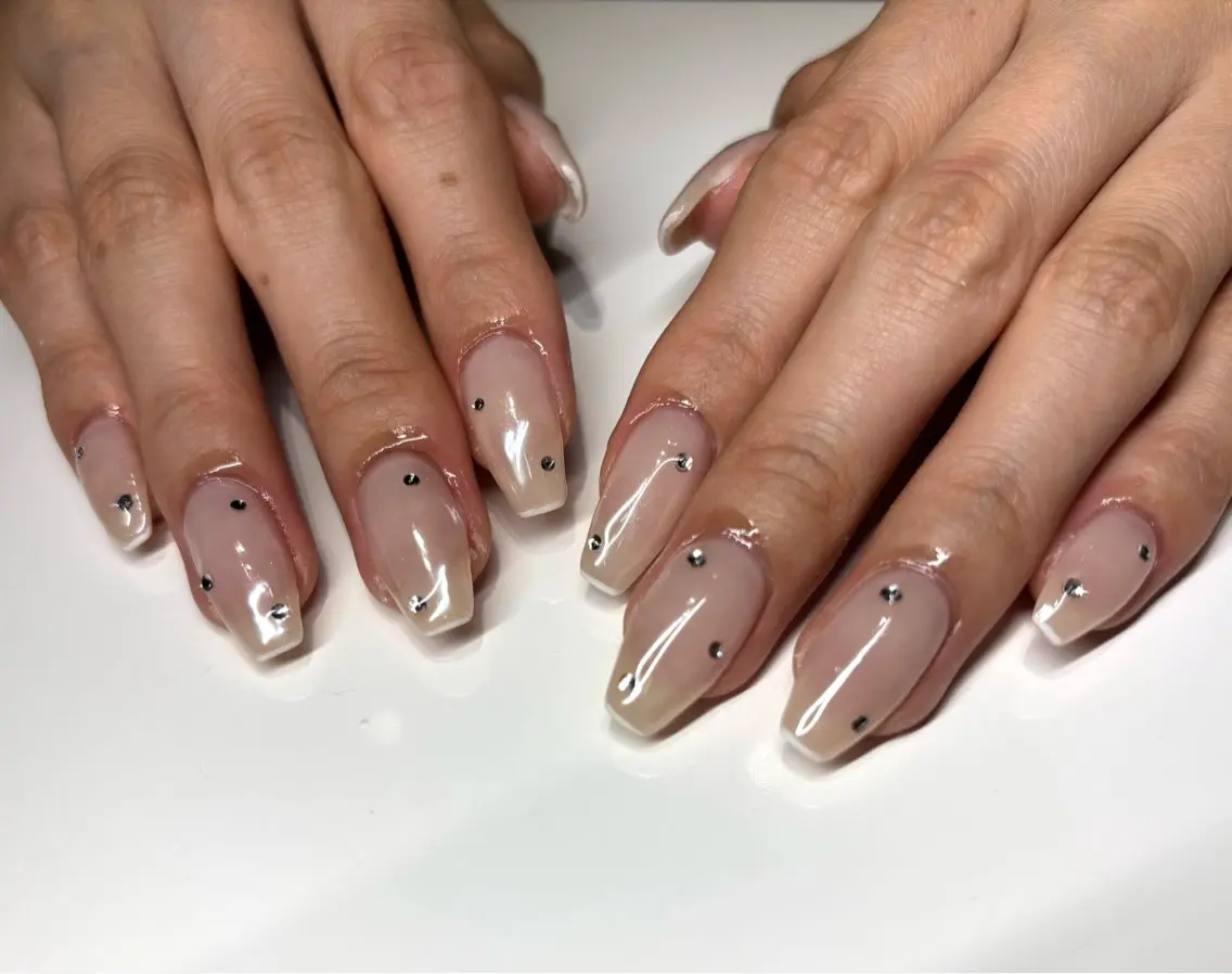 ネイル オーロラネイル Nailsalon Puttiのネイルデザイン