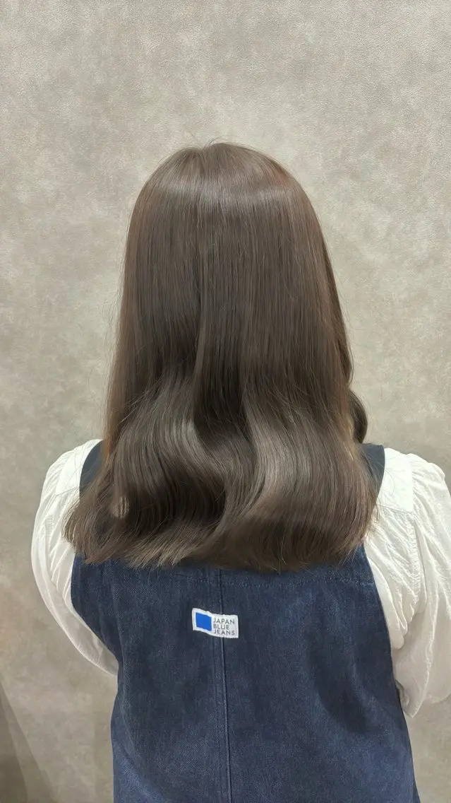 ミディアム カラー グレージュ ヘアカラー 透明感カラー/ ブリーチ無し/RYOのヘアスタイル
