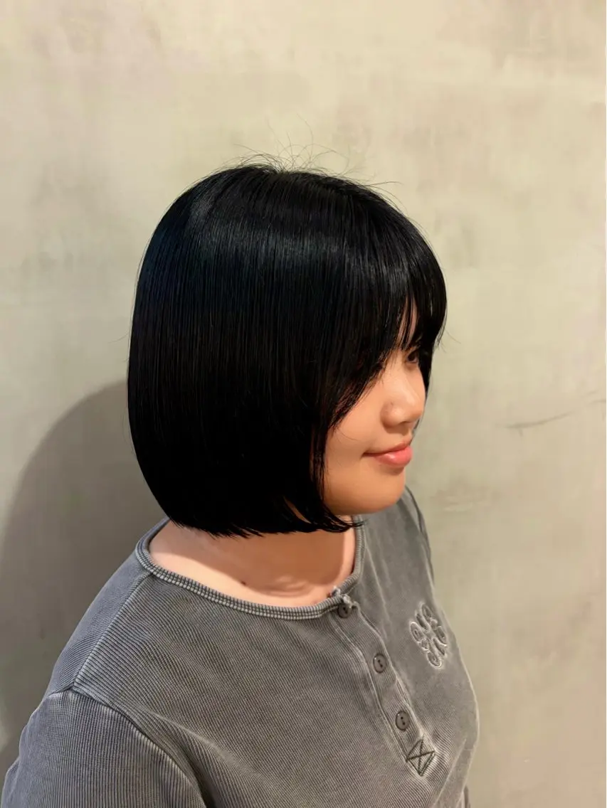 ショート カラー ヘアカラー ナカザワ アコのヘアスタイル