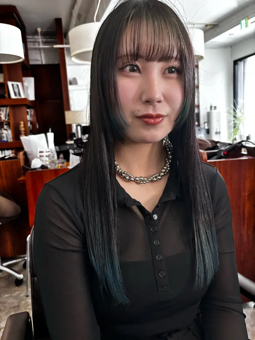 ロング カラー カット ヘアカラー みぞぐち じゅりのヘアスタイル