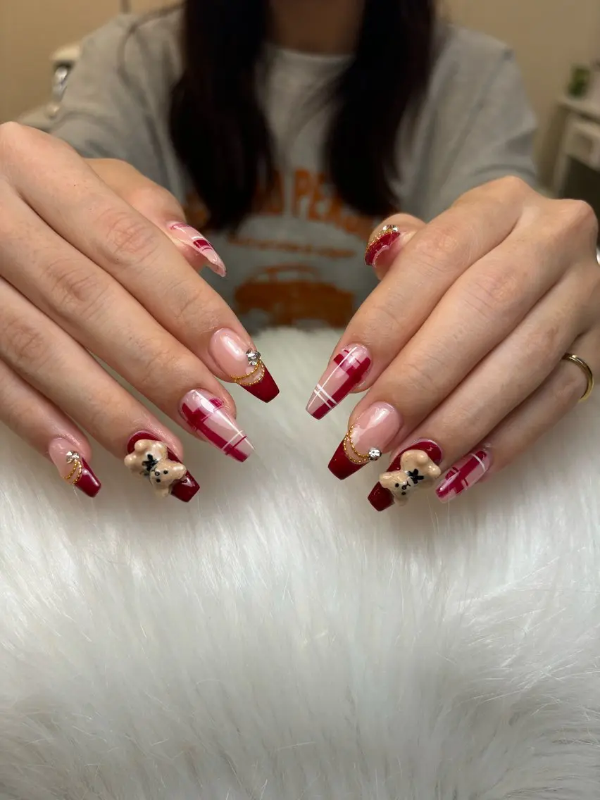 ネイル グラデーション キラキラネイル ワンカラーネイル 冬ネイル Jenn Nail Salonのネイルデザイン