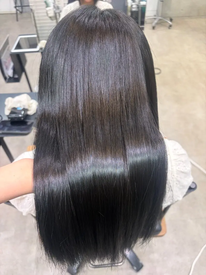 ミディアム 片山 楓葵のヘアスタイル