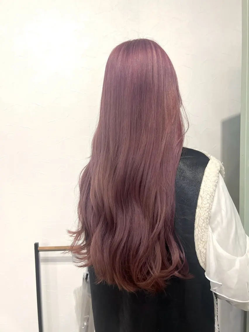 ロング カラー ブリーチ ラベンダーカラー ピンクカラー ピンクラベンダー ヘアカラー Ayaka🩰🎀 ガーリー/暖色♡のヘアスタイル
