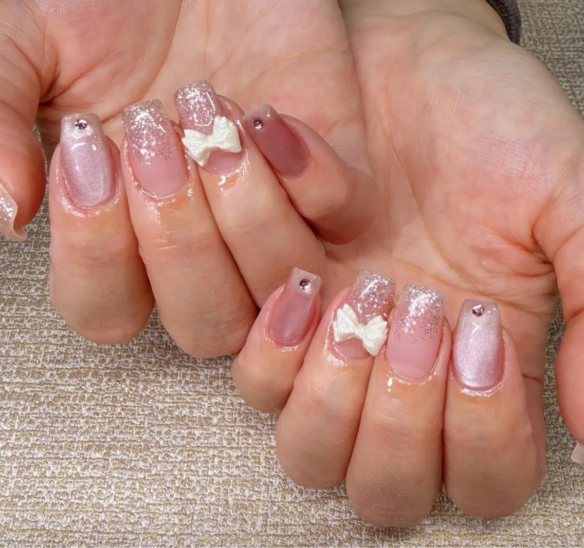 ネイル ハンドネイル Betty nail サロンのネイルデザイン