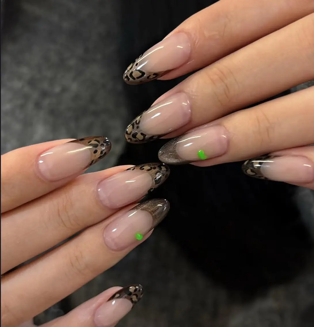 ネイル ハンドネイル エリ🫧 nail池袋東口のネイルデザイン