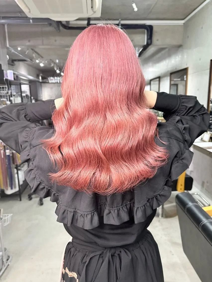 ロング カラー ブリーチ ピンクカラー カット ヘアカラー トリートメント Kazu 🌠名古屋 ハイトーン/レイヤーのヘアスタイル