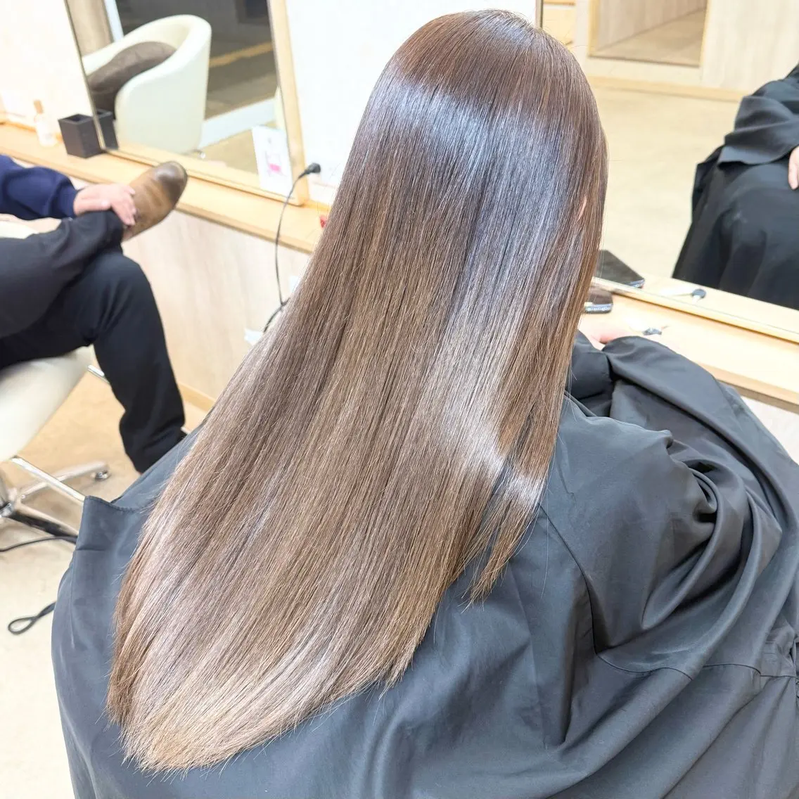 ロング カラー Nanami． 七海のヘアスタイル