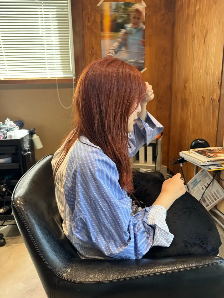 カラー ブリーチ ダブルカラー ブリーチなしカラー カット ヘアカラー トリートメント 大迫 江梨のヘアスタイル