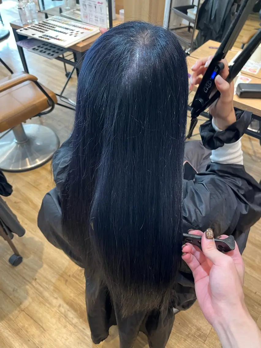 ロング カラー ブルーカラー ヘアカラー 💖トレンド夏秋 カラー💖FUTAのヘアスタイル