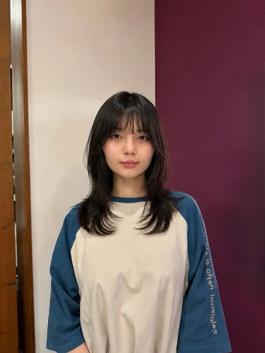 レディース学生限定カット＋シャンプー（モデル）の写真