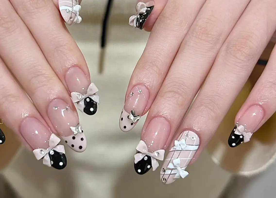 ネイル ハンドネイル 🎀 UU_nailのネイルデザイン
