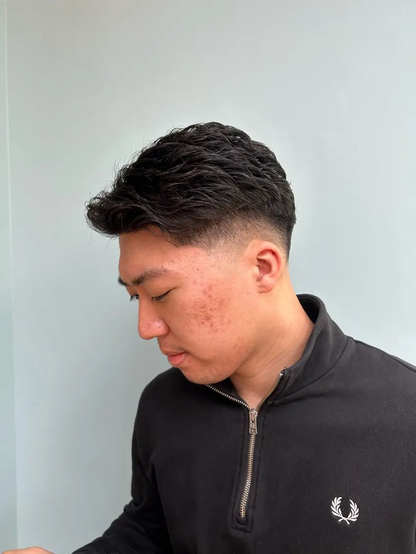 ショート ショートヘア カット パーマ 鈴木 航のヘアスタイル