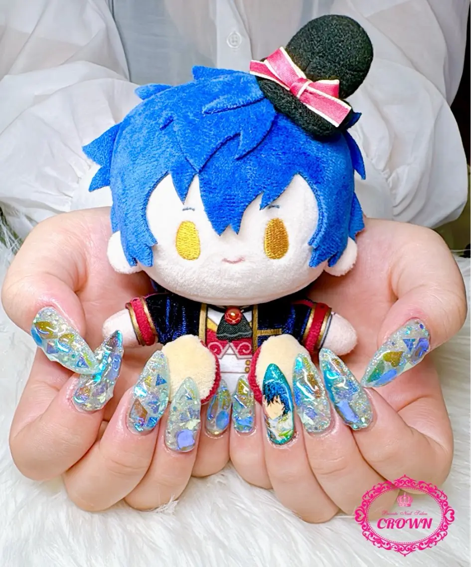 ネイル CROWN プライベートサロンのネイルデザイン