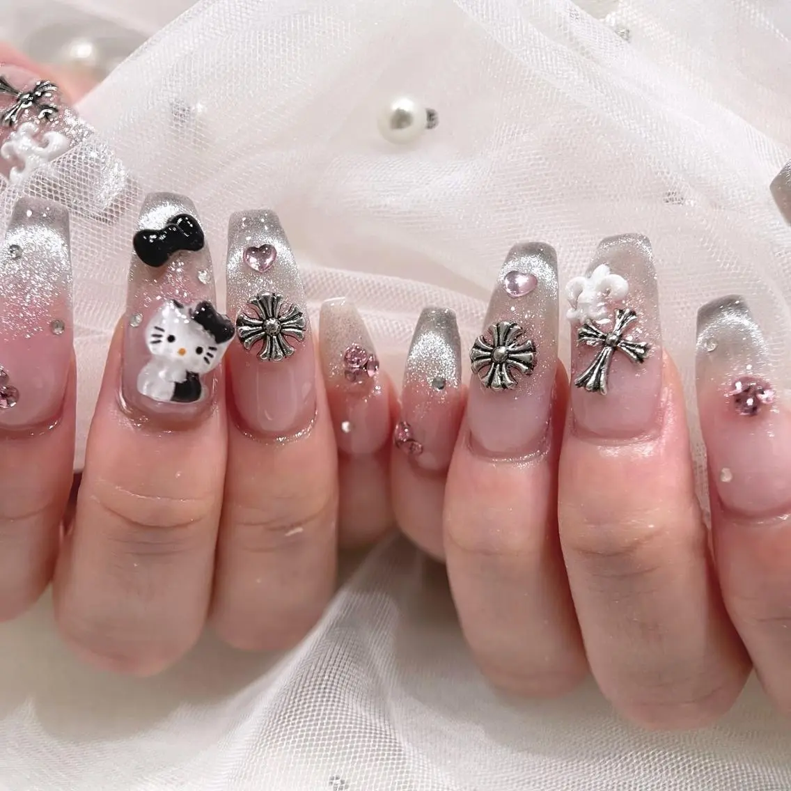 ネイル ハンドネイル 🧁fein. nana🩵のネイルデザイン