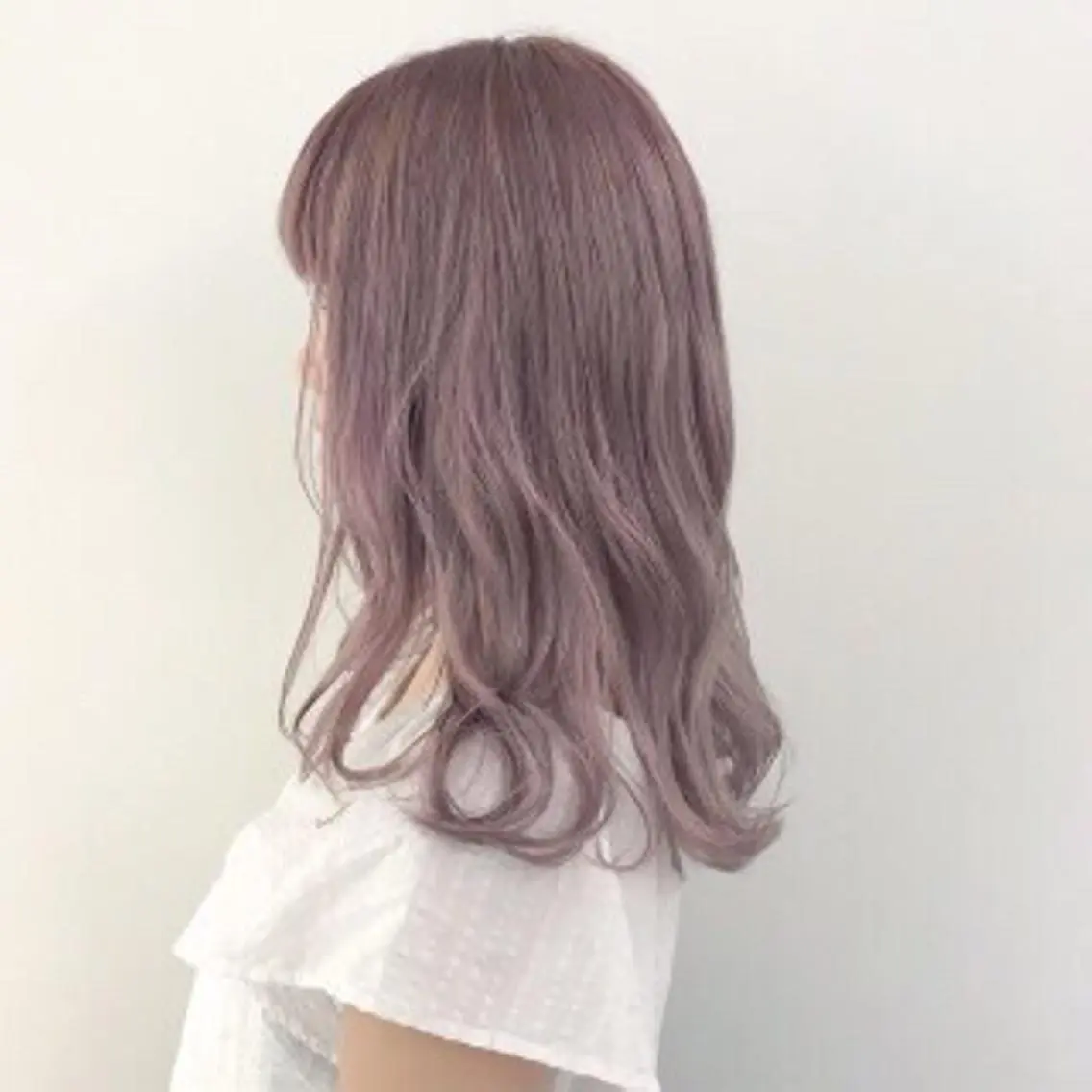 カラー ベージュカラー ブリーチ ピンクカラー ピンクベージュ 岩橋 健人のヘアスタイル