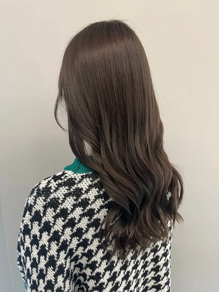 【初めての方限定🫧】カラー+トリートメント🌈の写真