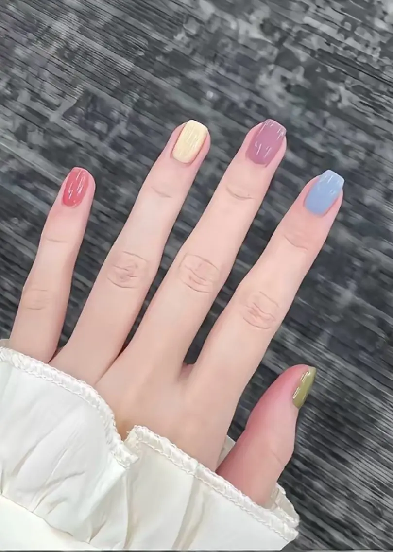 ネイル オーロラネイル チークネイル 長さ出し フレンチネイル ジェルネイル Yumi nail luckyのネイルデザイン