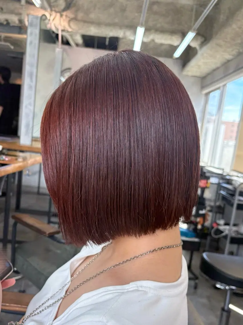 ミディアム 切りっぱなしボブ ボブ 髪質改善 縮毛矯正 シモイケ ルアのヘアスタイル