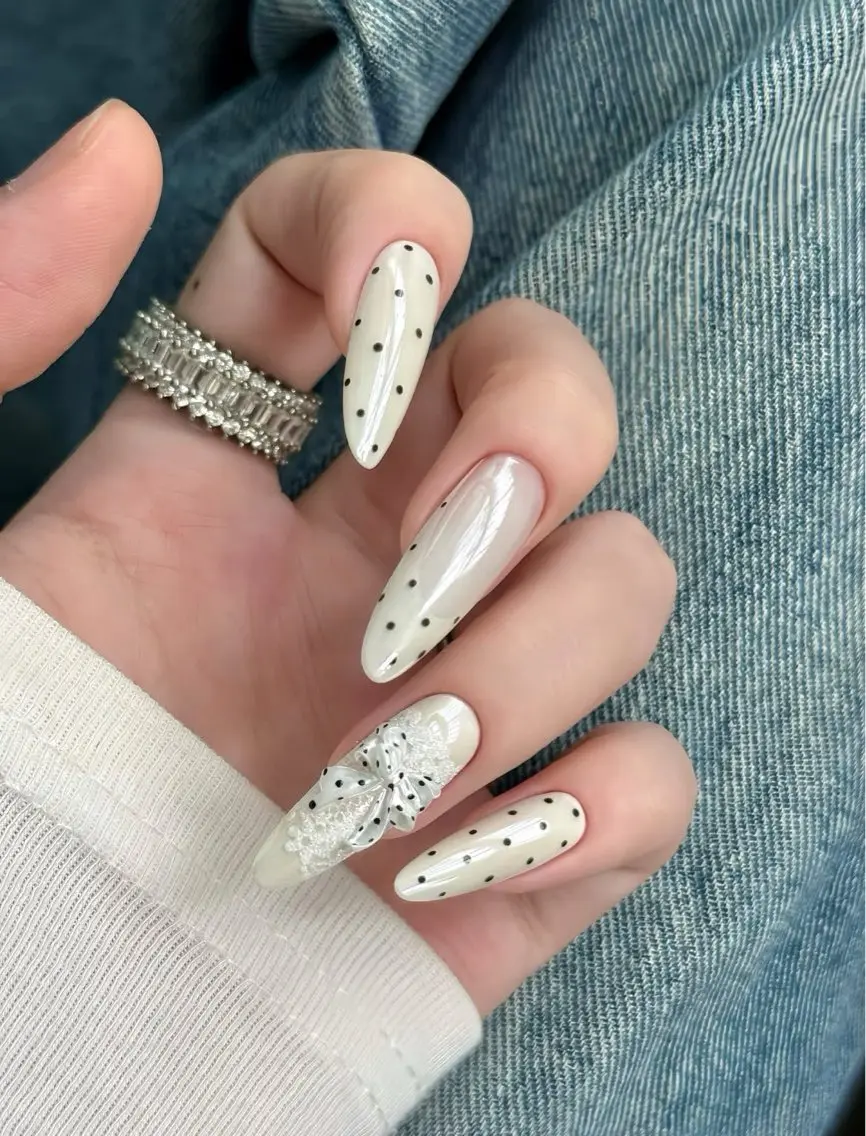 ネイル ハンドネイル Rina Mika Nailsのネイルデザイン
