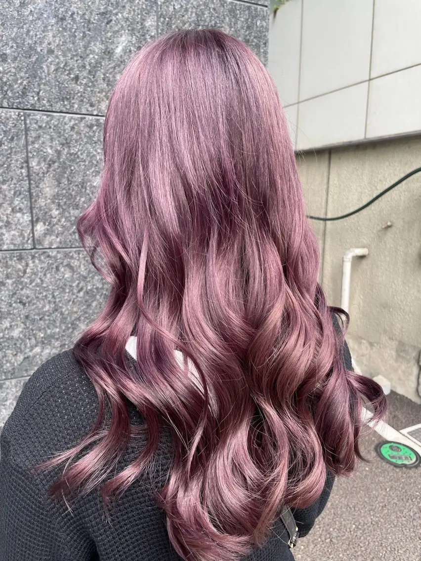 ロング カラー 鈴木 心音のヘアスタイル