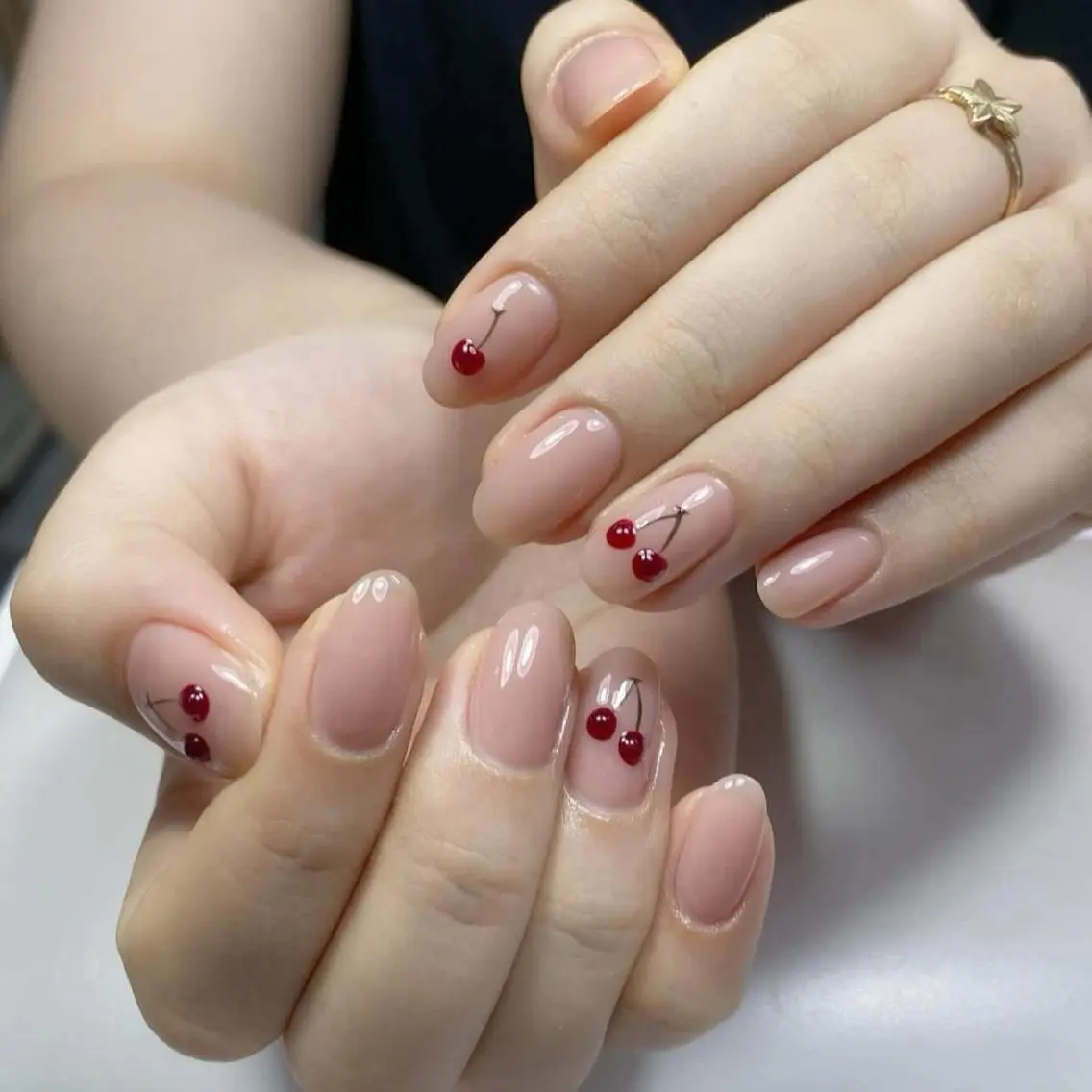 ネイル Hin Nailのネイルデザイン